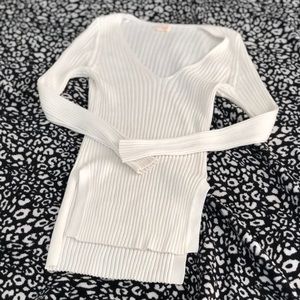 Ivory - Giving Me The Feels Sweater